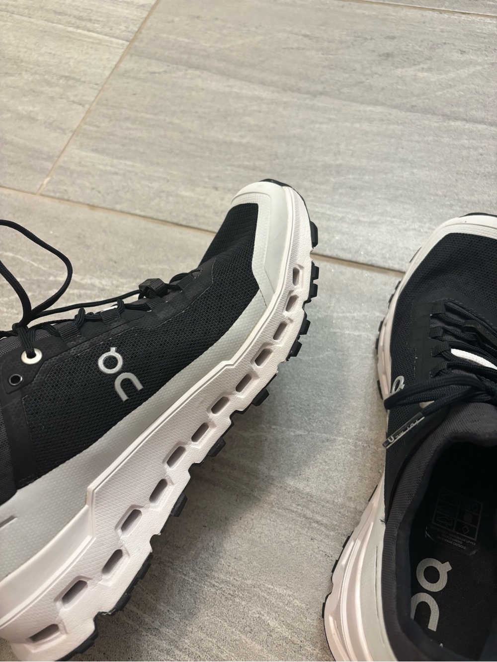 Cloudultra Trail Running Shoe in Black/White - Picture 15 of 16